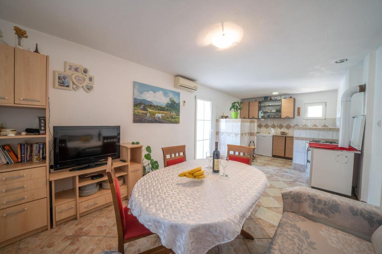 דוני מוריני Apartments Zeko מראה חיצוני תמונה